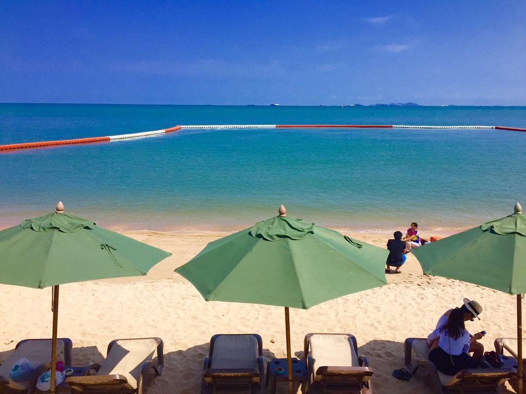 Club Royal suites Pattaya Extérieur photo