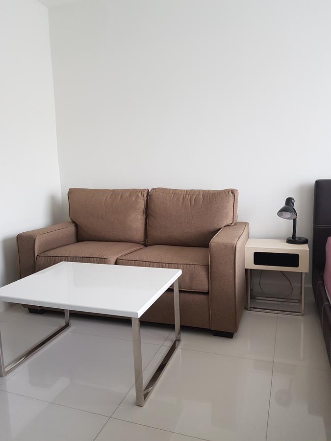 Club Royal suites Pattaya Extérieur photo