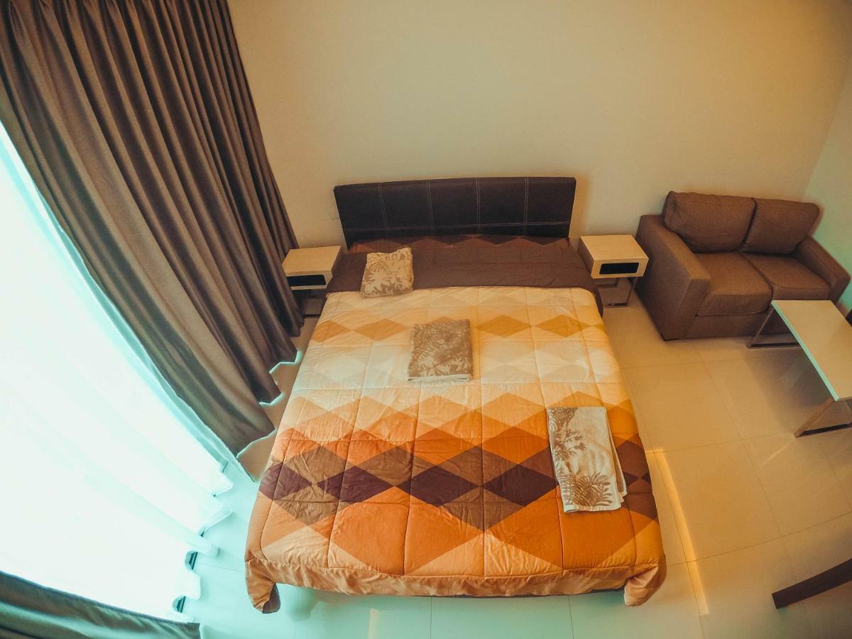 Club Royal suites Pattaya Extérieur photo